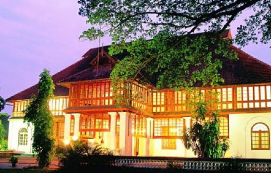 5Nts Munnar Thekkady Alleppey Cochin