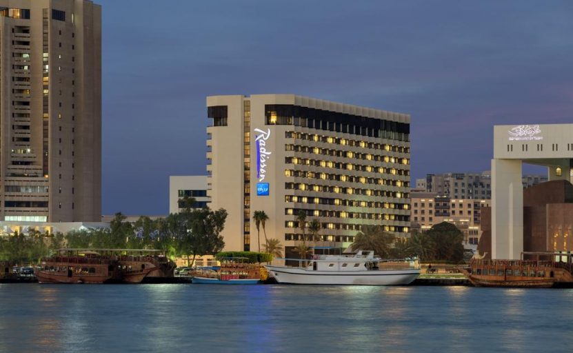 Radisson Blu Hotel, Dubai Deira Creek